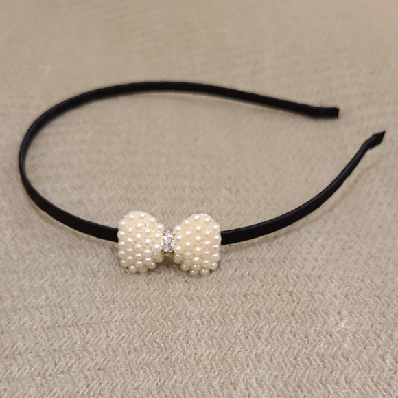 Pearl-accented Hairband - Picture 1 of 1
